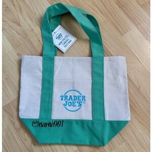 Viral Trader Joe’s Limited Edition Pastel Green Mini Canvas Tote